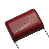 CAPACITOR POLIESTER