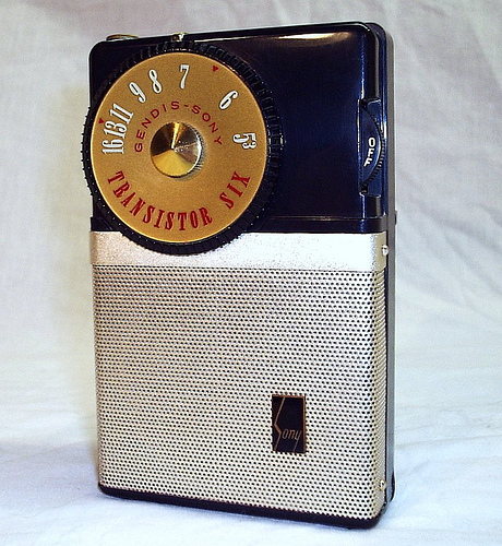 radio Sony TR-63